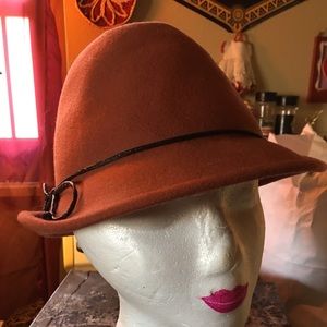 VTG SCALA CORAL DCOLOR WOOL HAT, nice!💜🐾❤️